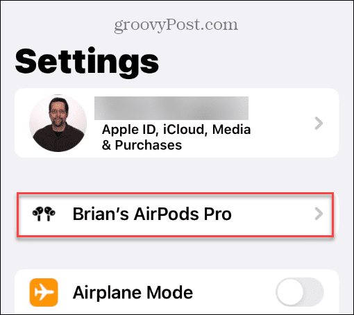 Gunakan Audio Spasial di Apple AirPods