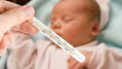 Apa yang harus dilakukan pada bayi yang demam?