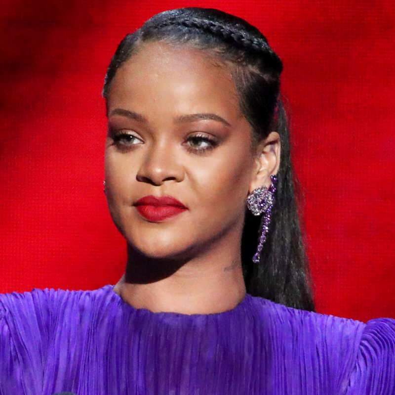 Rihanna masuk daftar orang kaya! Siapakah Rihanna?